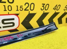 Молдинг лобового стекла HONDA FIT 2020/Цвет NH883P 73162TZA GR1 L13B, передний левый