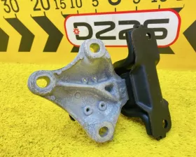 Подушка двигателя Honda