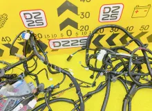 Коса под торпеду HONDA FIT 2020/Цвет NH883P 32146TZAJ002 GR1 L13B, передняя