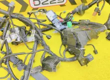 Коса под капот HONDA FIT 2020/Цвет NH883P 32200TZA9810 GR1 L13B, передняя