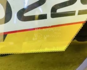 Стекло форточка Honda