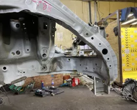 Лонжерон Honda