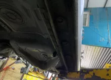 Порог кузова HONDA FIT 2020/Цвет NH883P GR1 L13B, передний правый