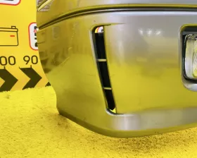 Бампер Toyota