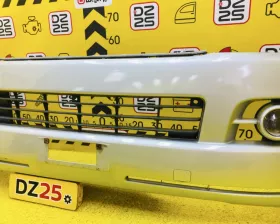 Бампер Toyota