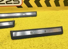 Накладка на порог TOYOTA VANGUARD 2009 6791142050B0 ACA38W 2AZFE