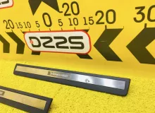 Накладка на порог TOYOTA VANGUARD 2009 6791142050B0 ACA38W 2AZFE