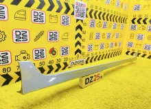 Накладка на порог HONDA FIT 2015 71800T5B00 GP5 LEB, передняя правая
