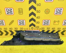 Накладка на порог Toyota