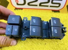 Блок управления стеклоподъемниками TOYOTA ALPHARD 2015 8404048160 AGH30W 2ARFE, передний правый