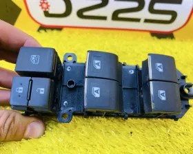 Блок управления стеклоподъемниками Toyota