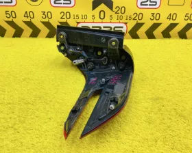 Стоп-сигнал Toyota