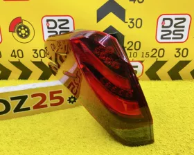 Стоп-сигнал Toyota