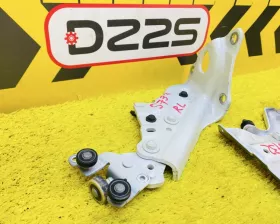 Ролик раздвижной двери Toyota
