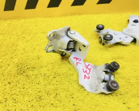 Ролик раздвижной двери Toyota