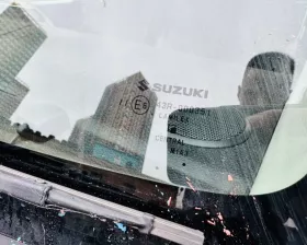 Лобовое стекло Suzuki