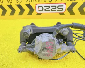 Суппорт Mercedes-Benz