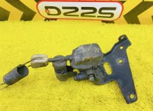 Тройник тормозной TOYOTA HIACE 1997 4790026430 KZH106W 1KZTE, задний