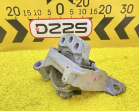 Подушка двигателя Mazda