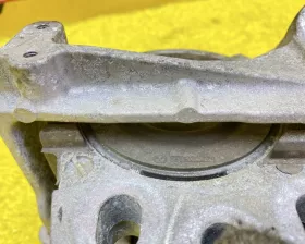 Подушка двигателя Mazda