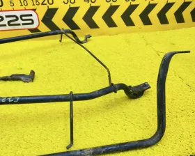 Крепление запасного колеса Toyota