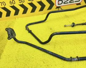 Крепление запасного колеса Toyota