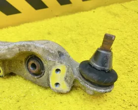 Рычаг Nissan