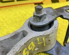 Подушка двигателя Honda
