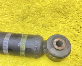 Амортизатор Toyota