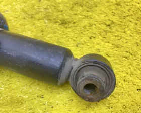 Амортизатор Toyota