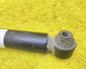 Амортизатор Toyota