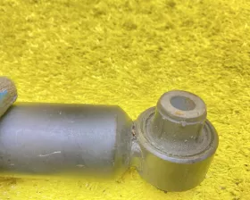 Амортизатор Toyota