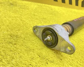 Амортизатор Mazda