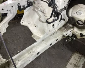 Лонжерон Subaru