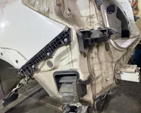 Крыло заднее Subaru