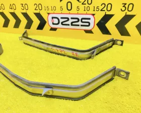 Крепление бензобака Subaru