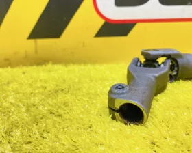 Рулевой карданчик Toyota