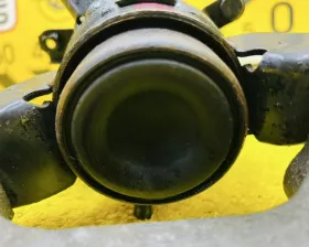 Подушка двигателя TOYOTA