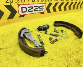 Механизм стояночного тормоза Toyota