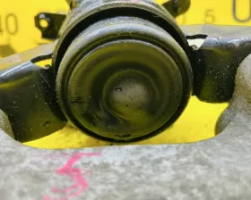 Подушка двигателя TOYOTA