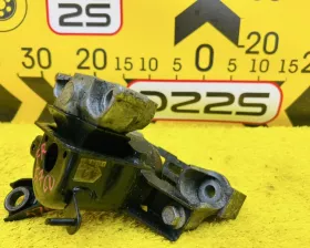 Подушка двигателя TOYOTA