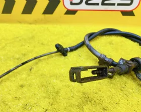 Тросик ручника Toyota