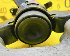 Подушка двигателя Toyota