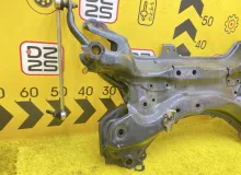 Балка под двс LEXUS CT200H 2011 5120112441 ZWA10 2ZRFXE, передняя
