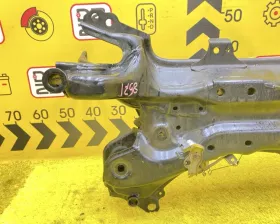 Балка под двс Toyota