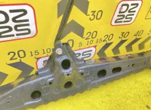 Балка под двс LEXUS CT200H 2011 5710447020 ZWA10 2ZRFXE, передняя
