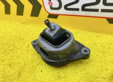 Подушка двигателя Land Rover RANGE ROVER 2004 KKB000270 L322 M62B44, передняя левая
