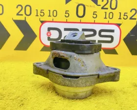 Подушка двигателя Land Rover