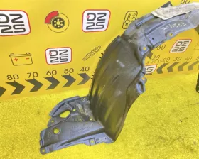 Подкрылок Toyota