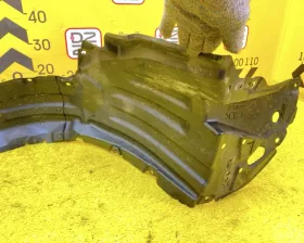 Подкрылок Toyota